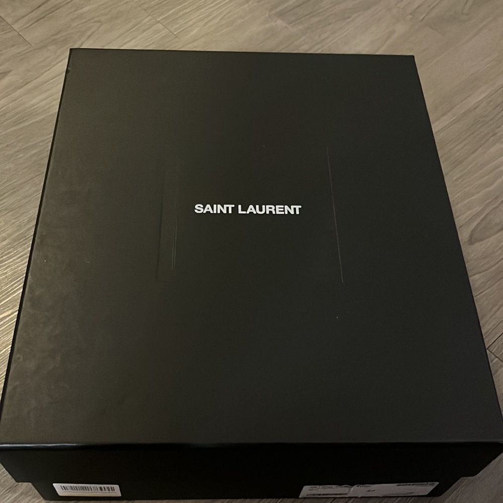Saint Laurent (YSL) Chelsea Boots (Black) - Picture 9 of 9